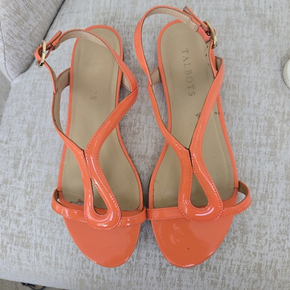 Talbots Keri ORANGE Patent Sandals Size 6.5 - Picture 1 of 6